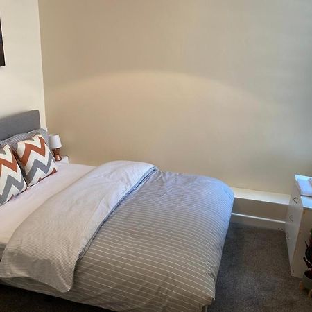 Excellent And Amazing Apartment With Private Parking Gillingham  Ngoại thất bức ảnh