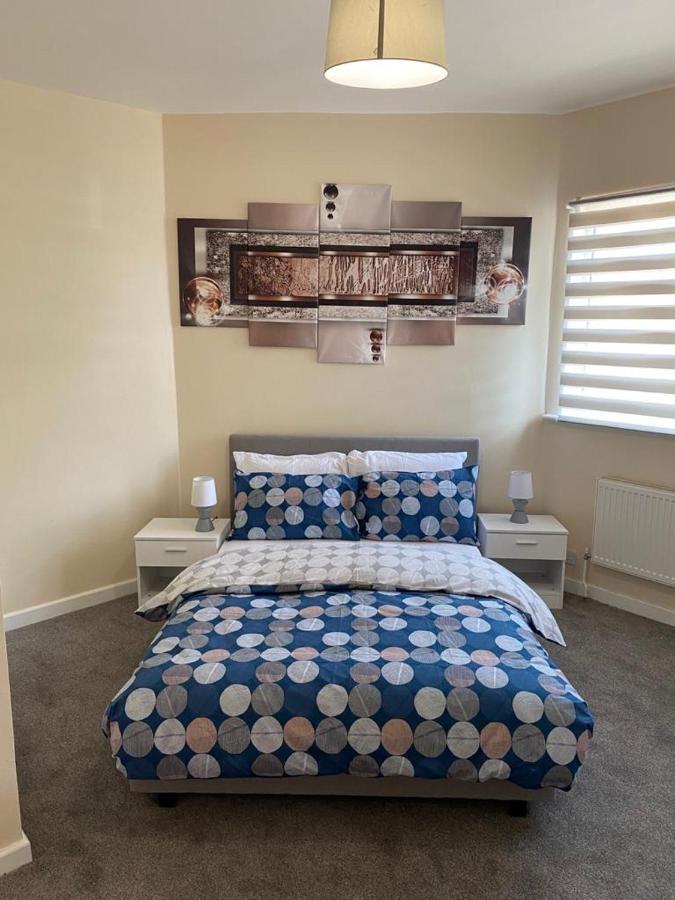 Excellent And Amazing Apartment With Private Parking Gillingham  Ngoại thất bức ảnh